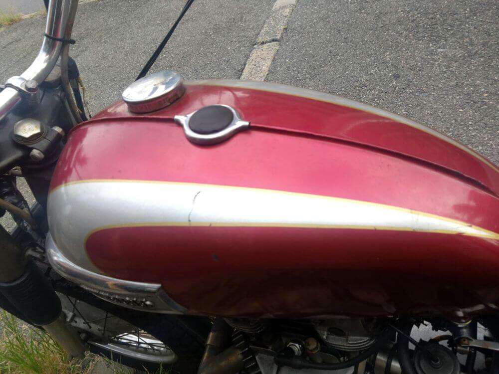 TRIUMPH T140V