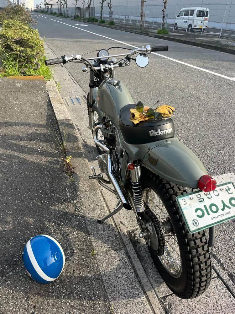 リックマントライアンフTR6